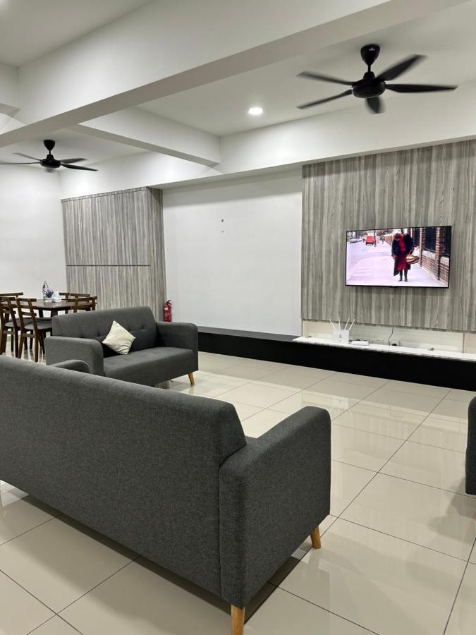 Manjung Vermogen Stay-Wi-Fi+Ktv Sitiawan Exterior photo